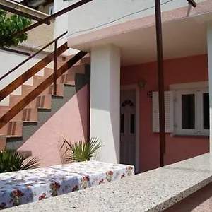 Sersic Apartment Baška