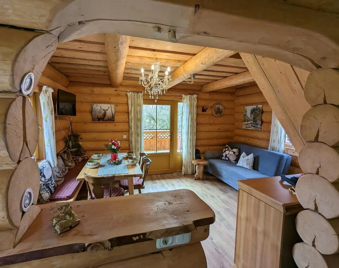 Schlossalm Ferienwohnungen Brannenburg