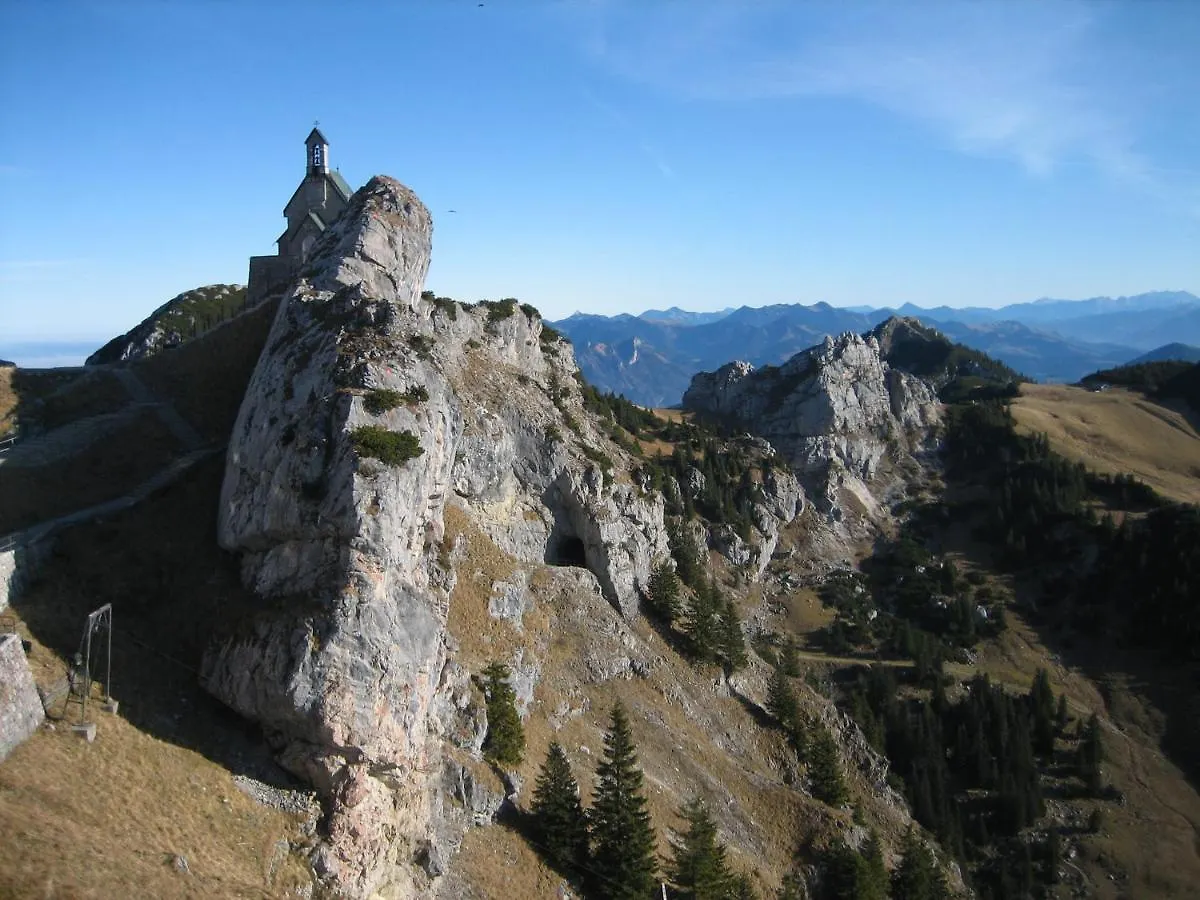 Schlossalm Ferienwohnungen Brannenburg 0*,